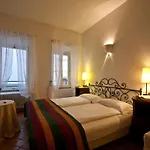 Milano Hotel 3*